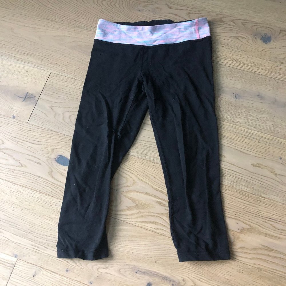 ivivva black cropped leggings